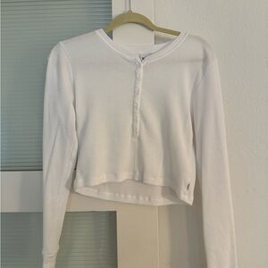 Aritzia TNA waffle long sleeve crop with buttons
